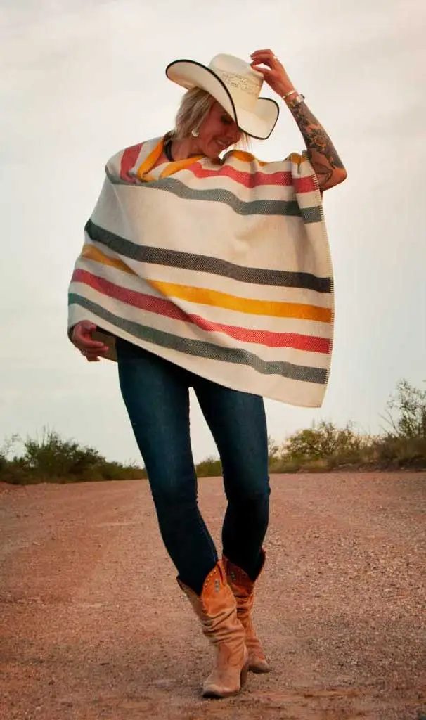 L7 Market Pendleton Glacier Park Poncho Made In USA Eco-Wise Vintage Glacier Wool Blanket 1 L7 Market Pendleton Glacier Park Poncho Made In USA Eco-Wise Vintage Glacier Wool Blanket